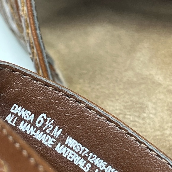 Yui Brown Slip On Sandals - Picture 9 of 10